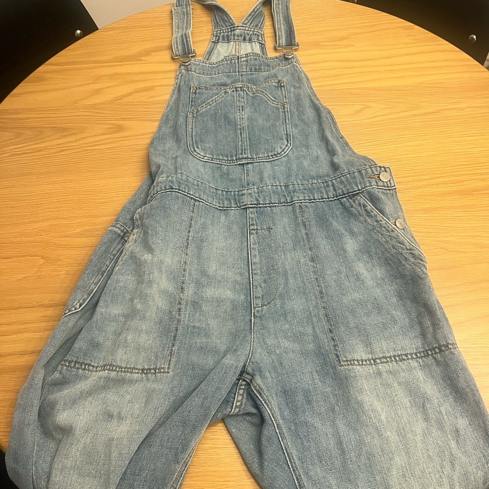 NWOT - Gap Blue Denim Overalls - L